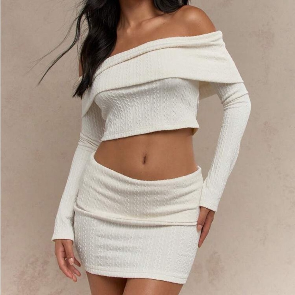 MISSGUIDED Cable Knit Off The Shoulder Long Sleeve Two Piece Set
